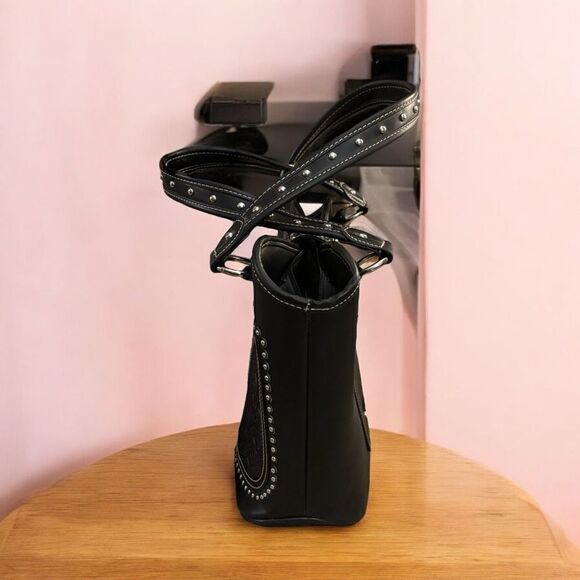 Montana West Concealed Leather Pockets Studs Flowers Tooling Imported - Picture 3 of 5